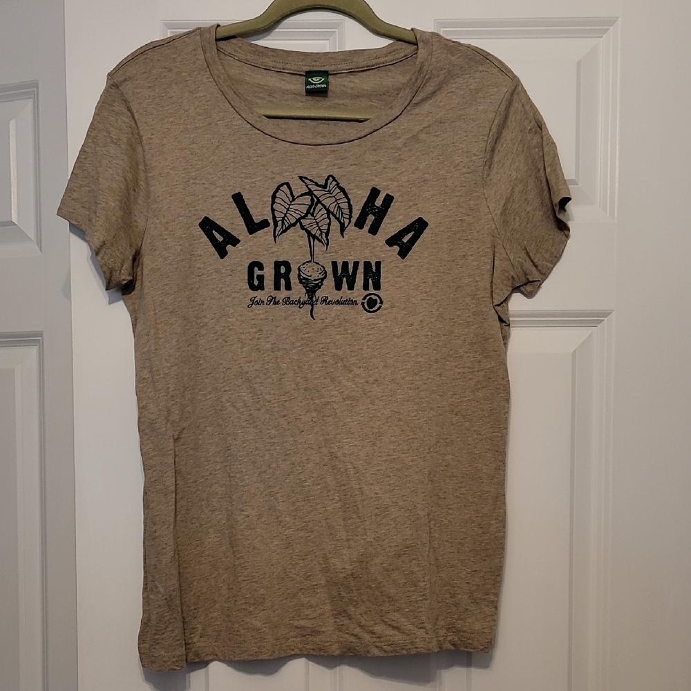 Green and Tan Short Sleeve T-Shirt with Graphic Design